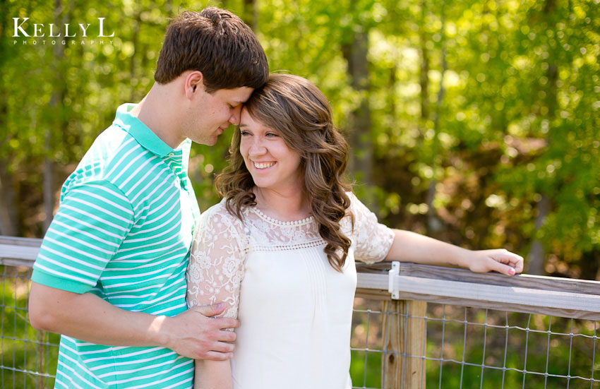 engagement photos in greenwood