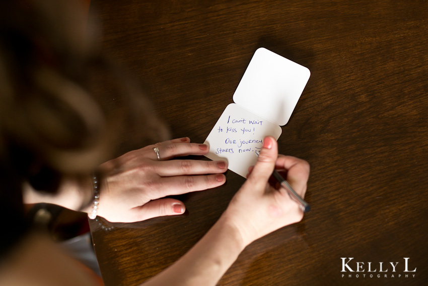 bride writes note to groom before wedding