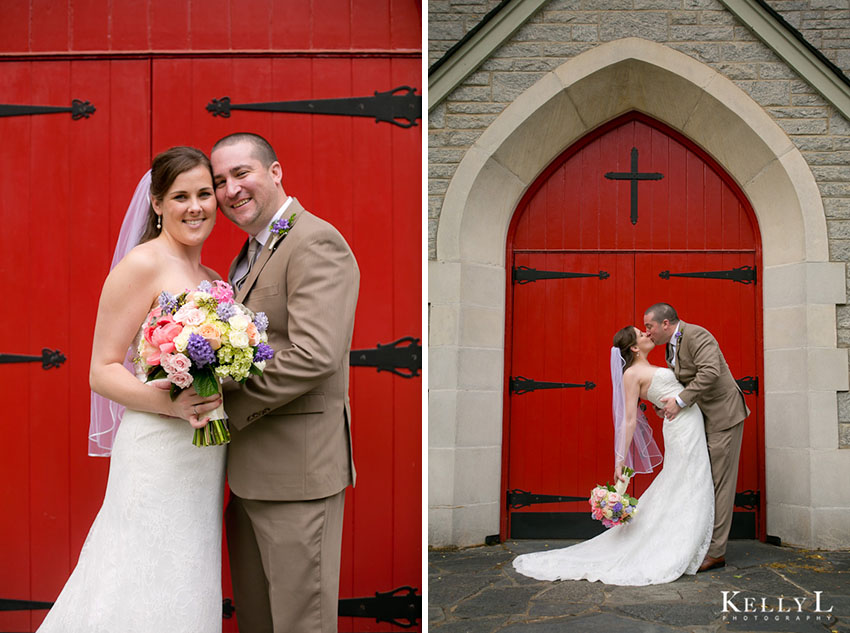 red door wedding chapel