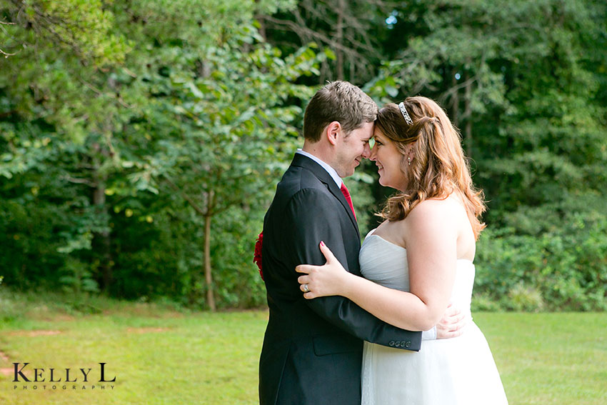 sweet photo of bride and groom