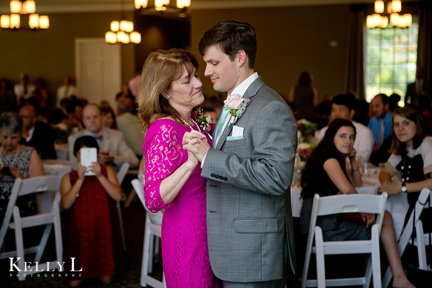 groom dances with his mom