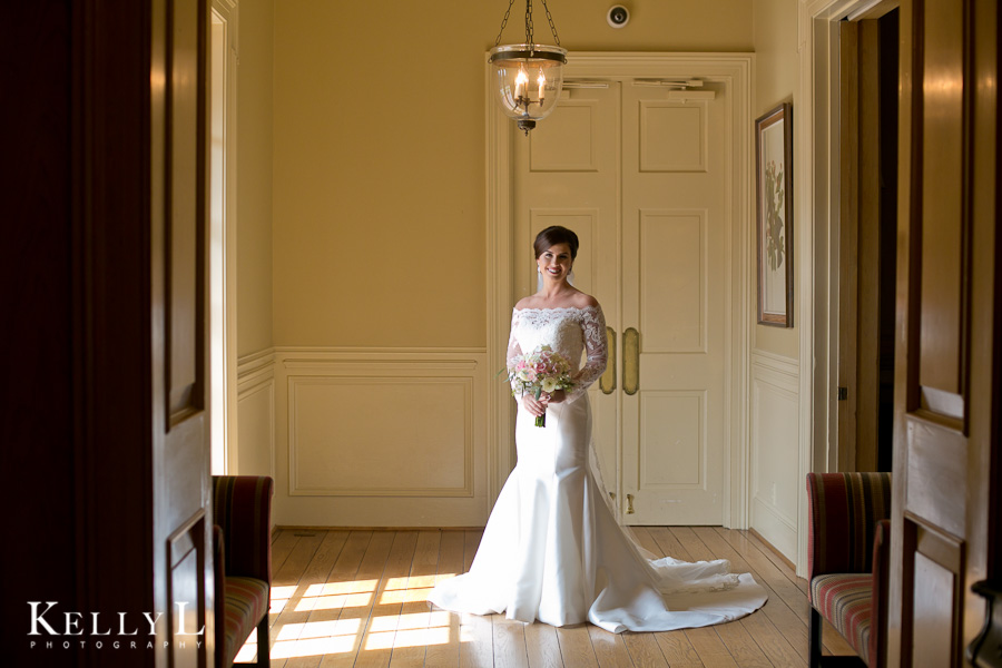 bridal portrait at the wildewood country club