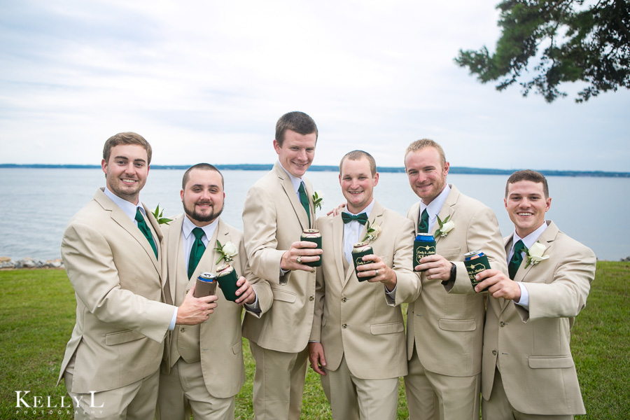 fun groomsmen photo toasting