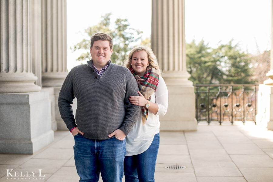 engagement photos at the sc state house